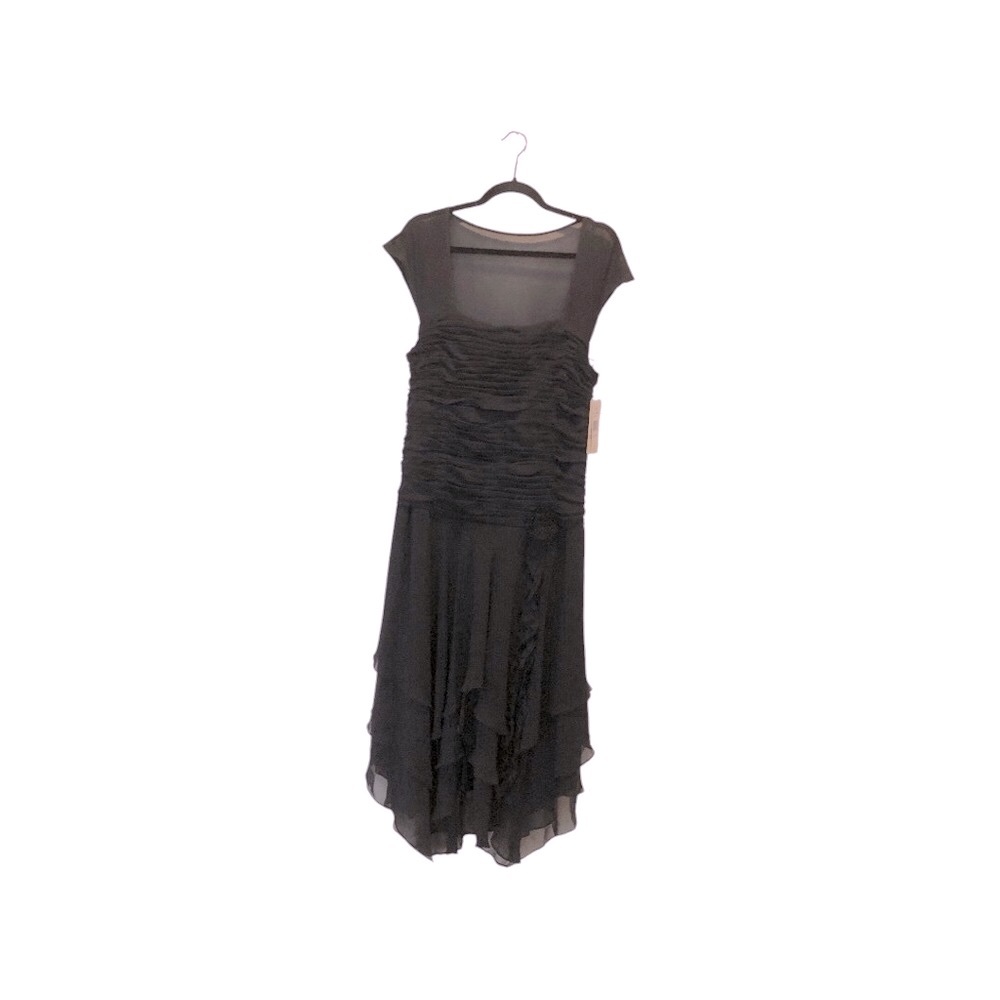 Sangria. Black Sleeveless Pleated Top Ruffled Skirt Side Zip Dress 18W